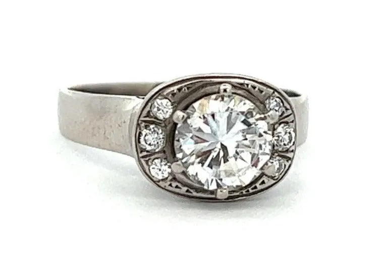 9ct White Gold Cubic Zirconia Cocktail Ring
