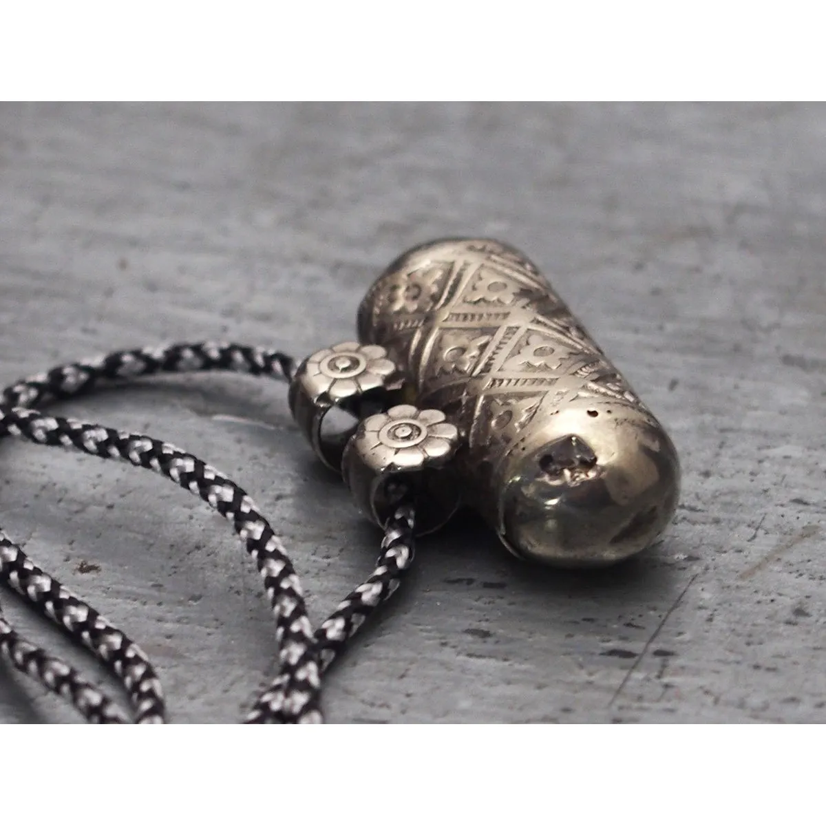 Antique Silver Small Tawidh