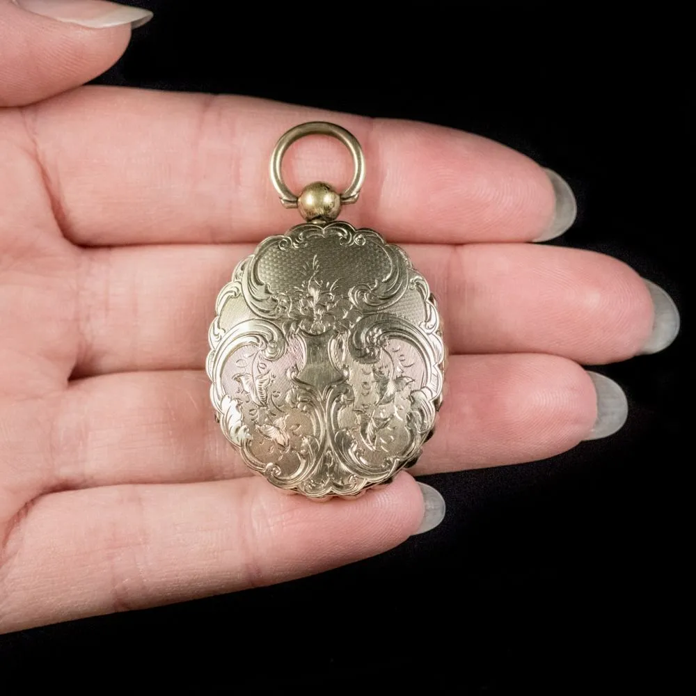 Antique Victorian 9Ct Gold Back And Front Family Locket Circa 1900