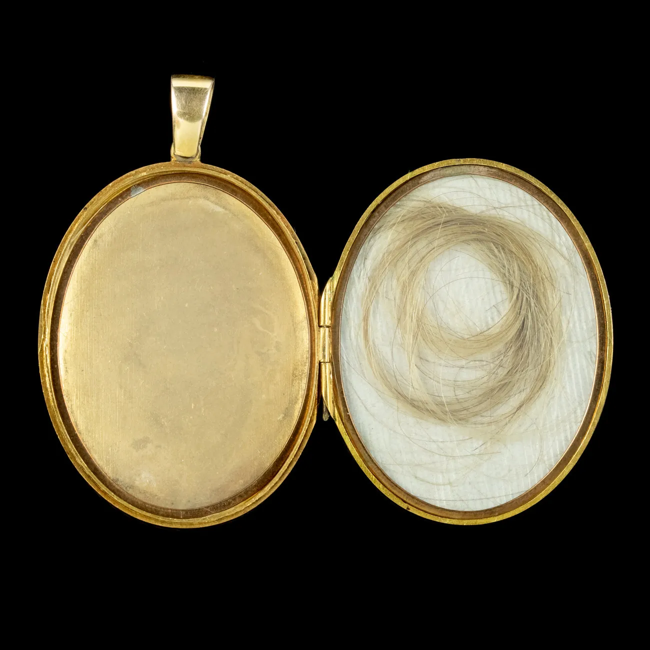 Antique Victorian Mourning Locket 15ct Gold Circa 1880