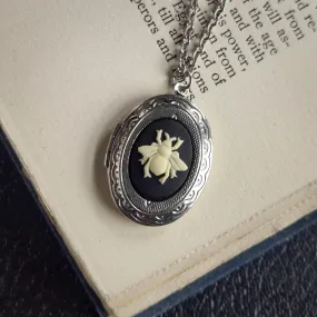 Bee Cameo Oval Vintage Style Locket