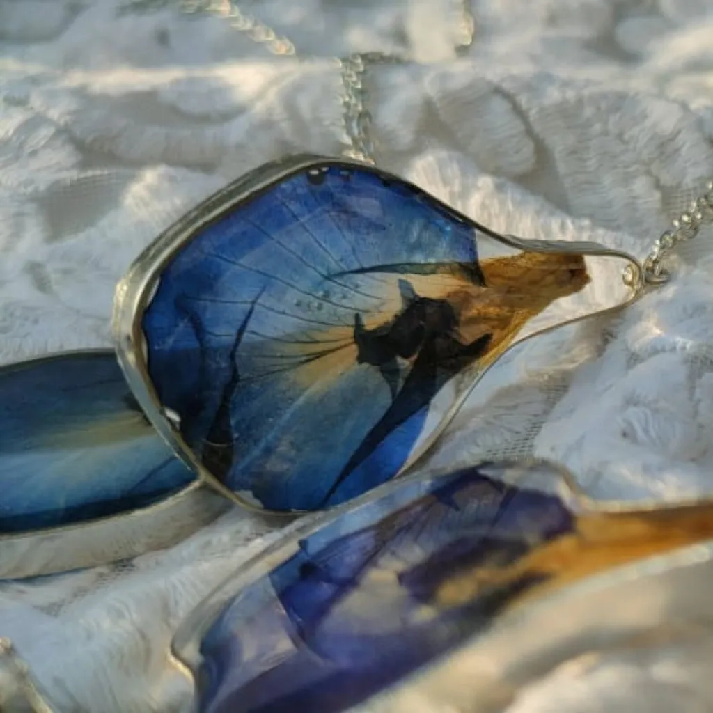 Conspicuous Peaflower Real Dried Flower Necklace