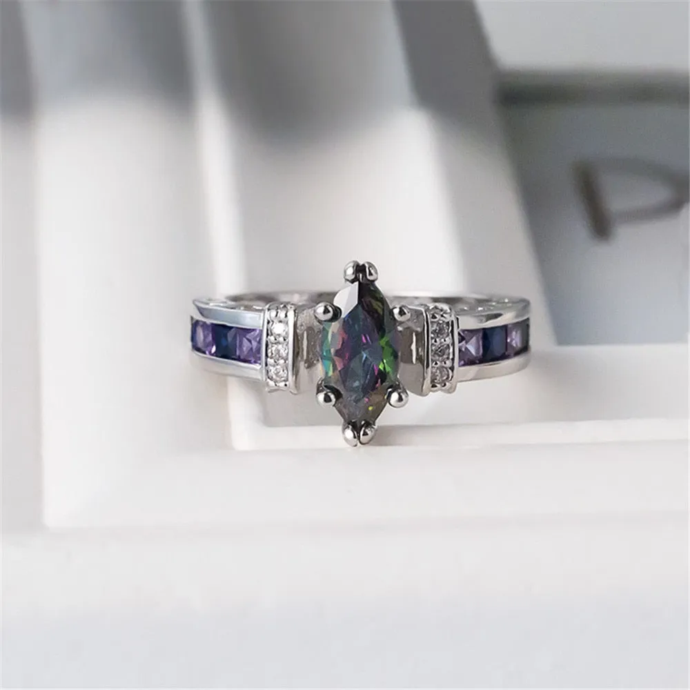 Fashion Jewelry Marquise Cut Purple Zircon Cocktail Rings for Women in Silver Color
