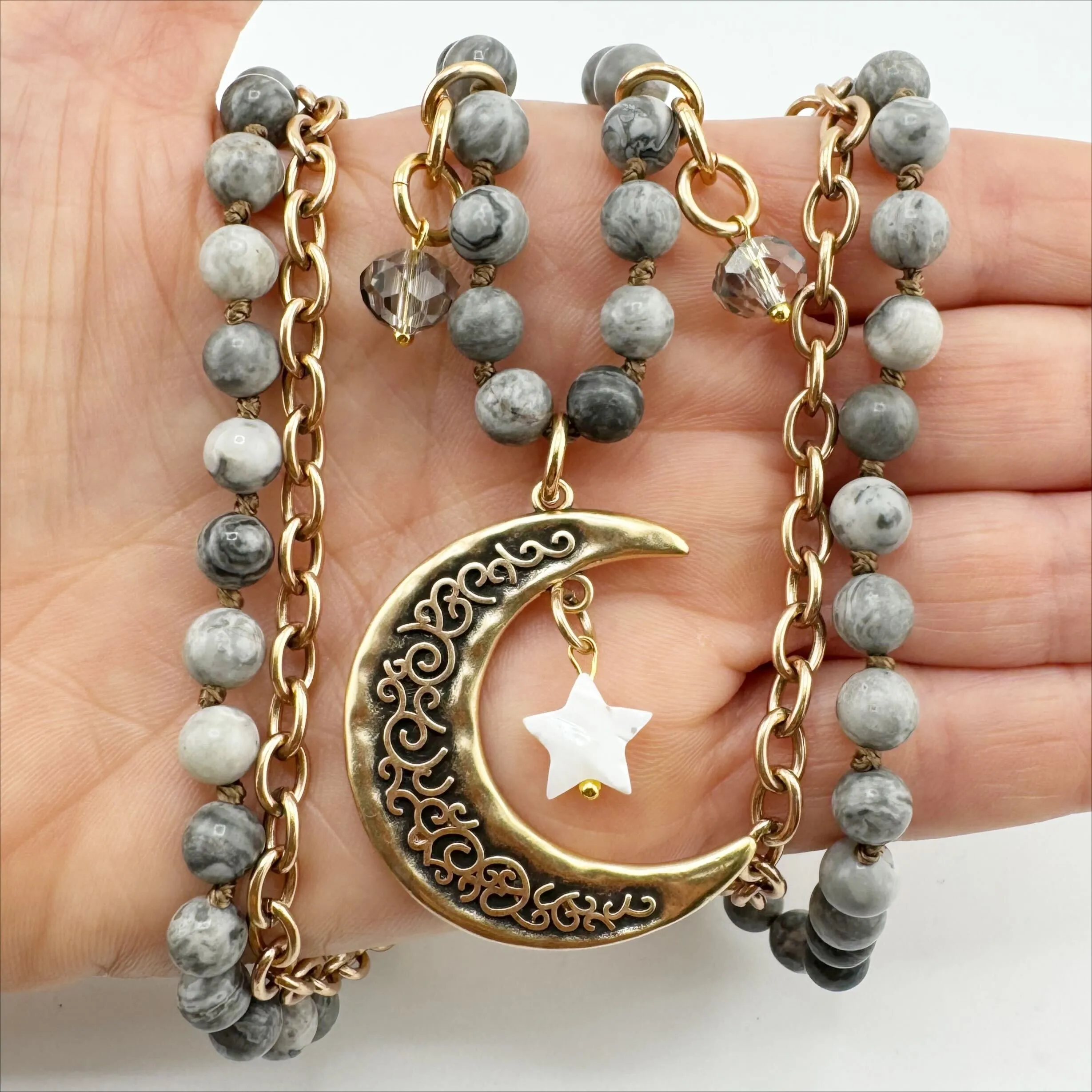GRATEFUL | CRESCENT MOON | Long Chain Fusion