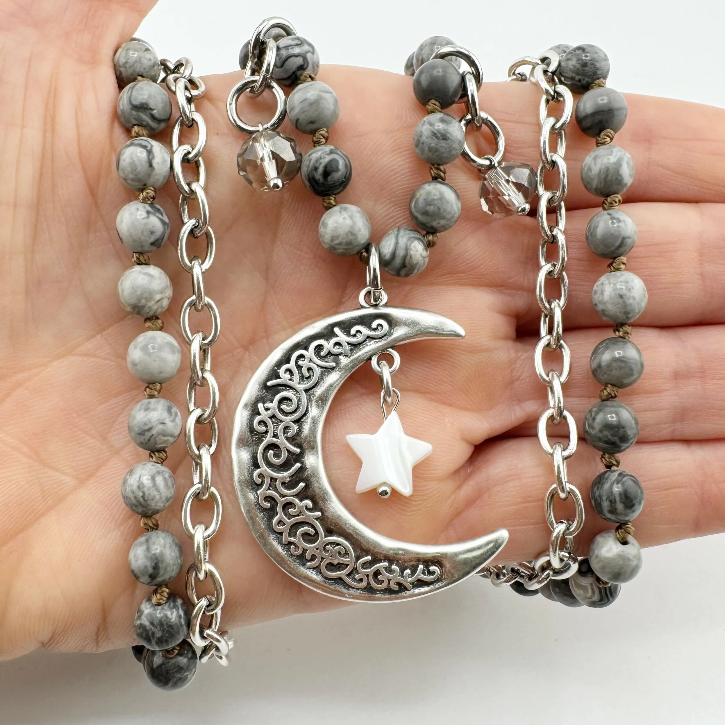 GRATEFUL | CRESCENT MOON | Long Chain Fusion