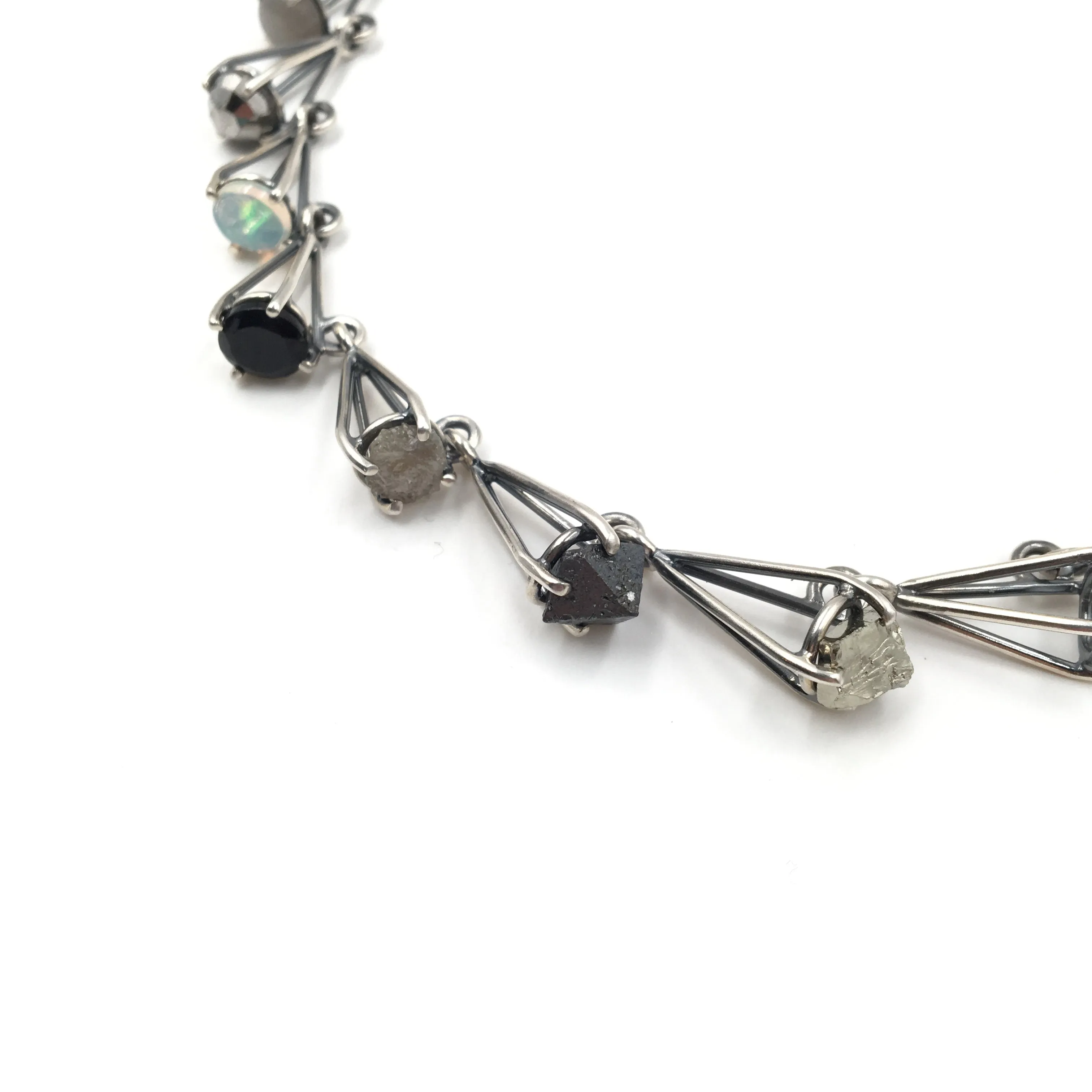 Gray Prong Link Necklace