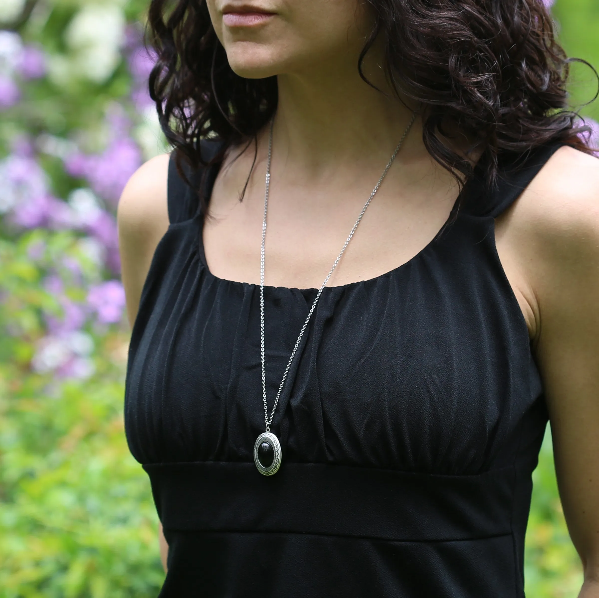 Oval Locket in Pink, Blue, Purple or Yellow Paua Shell