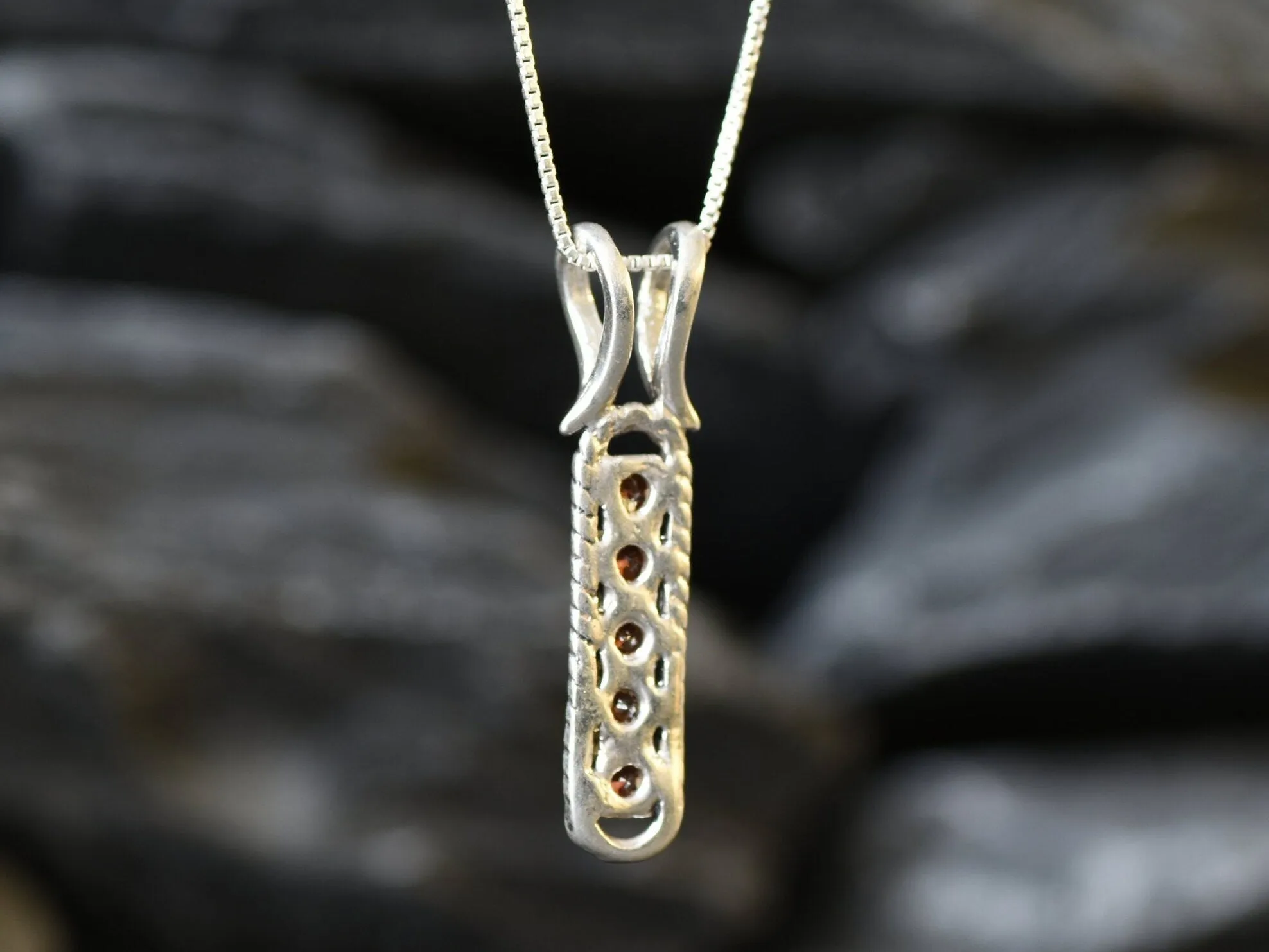 Peridot Vintage Necklace - Vertical Peridot Pendant - Green Gemstone Necklace