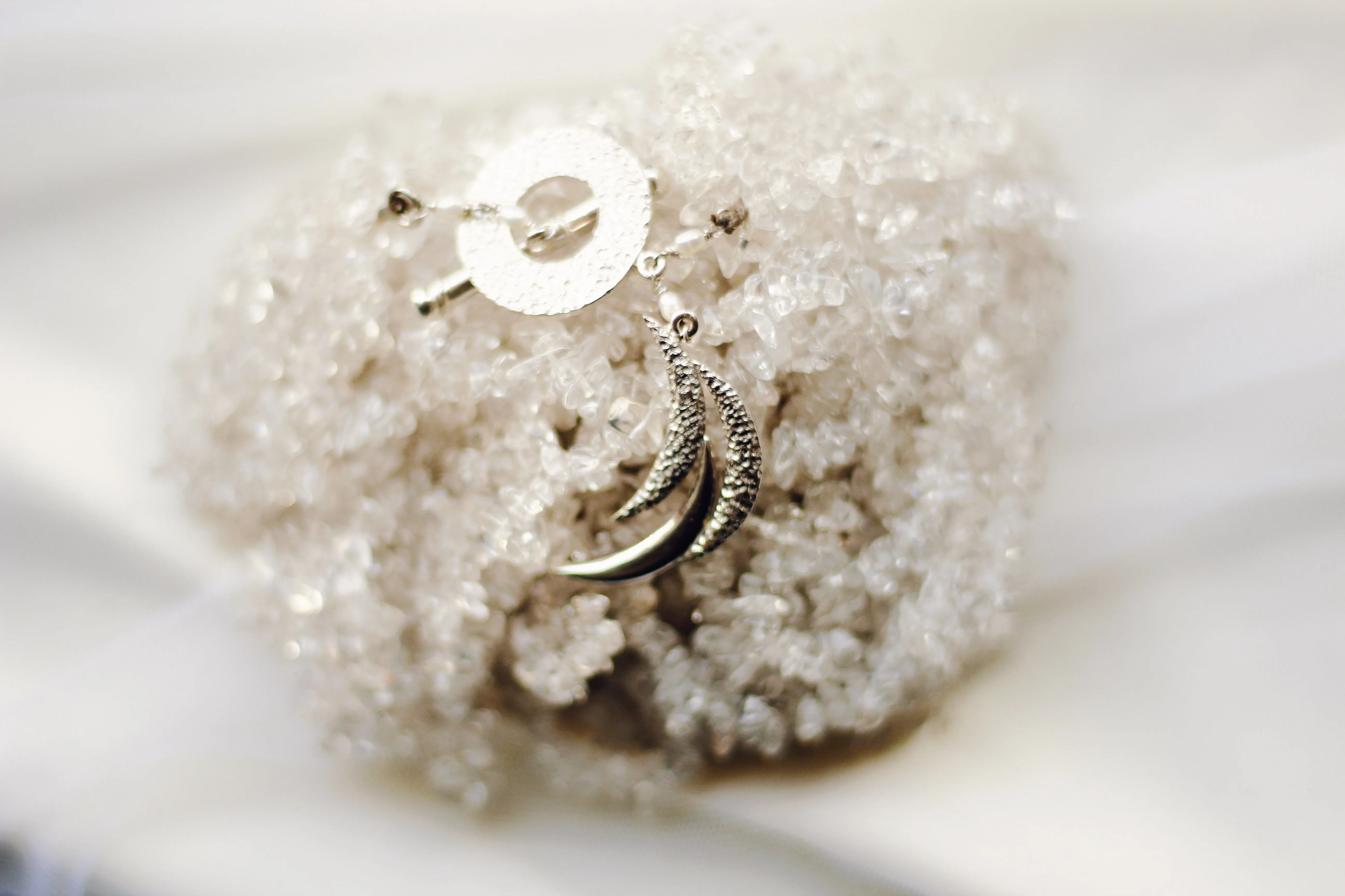 Quartz Gemstone Chips String Necklace