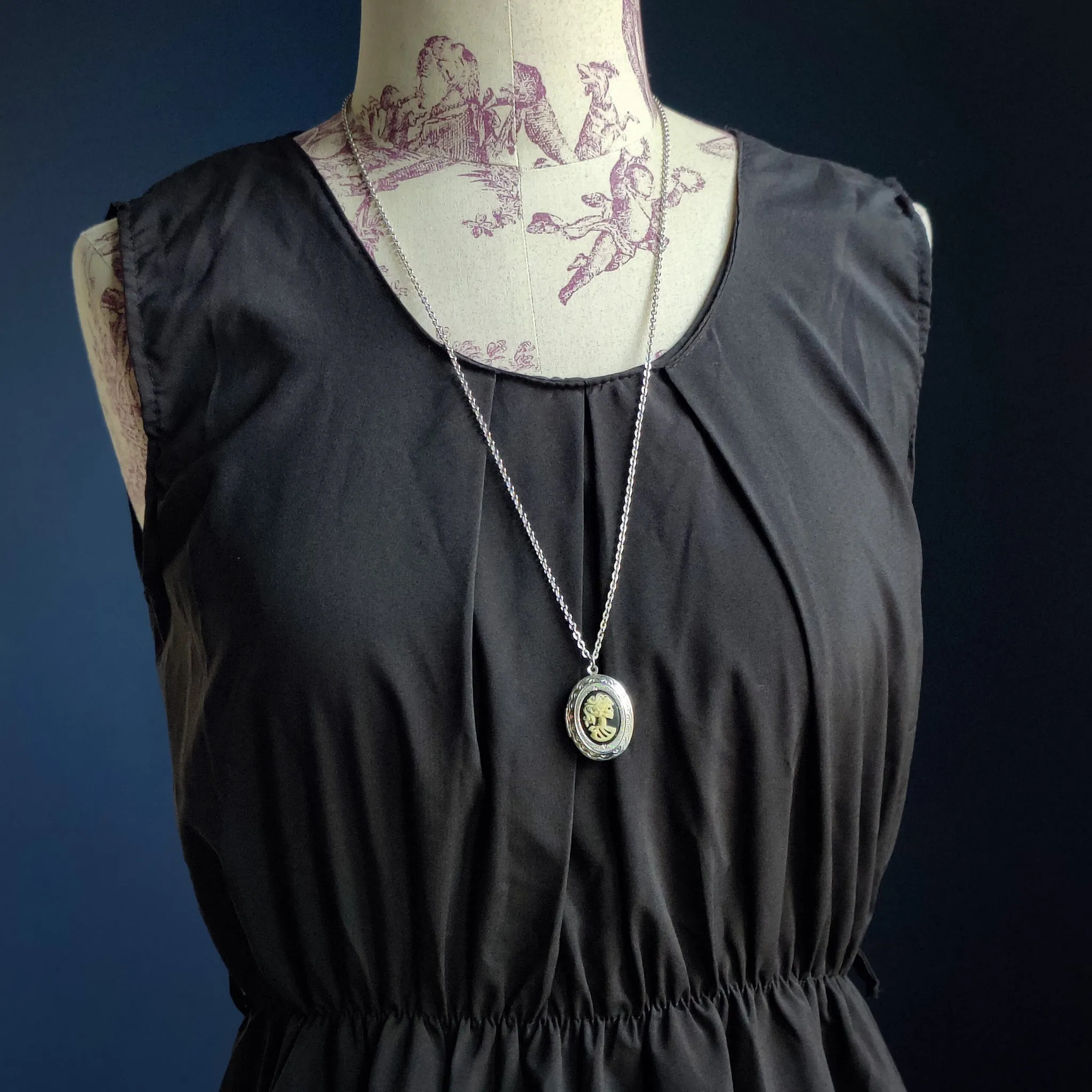 Skeleton Lady Cameo Oval Vintage Style Locket
