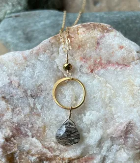 Striations Circle Necklace