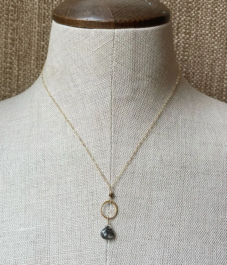 Striations Circle Necklace