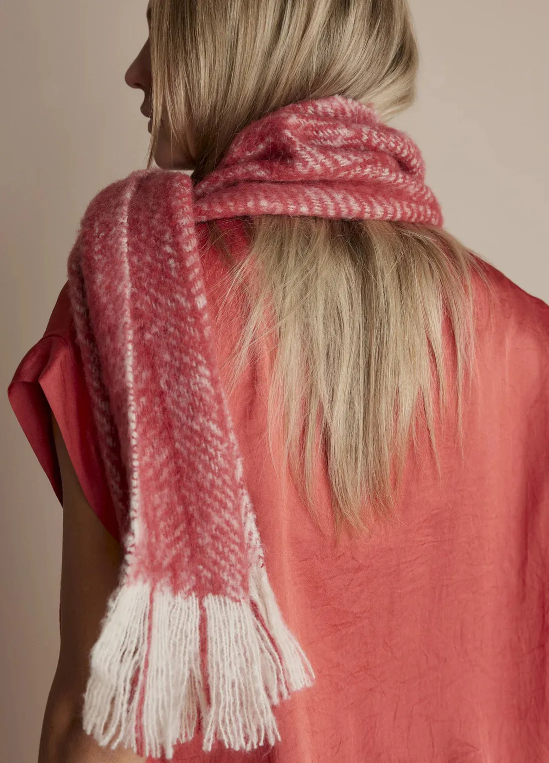 Summum Rouge Herringbone Scarf
