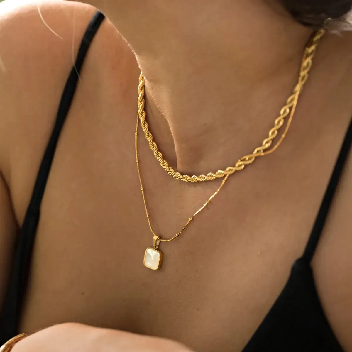Thick Twisted Chain Necklace