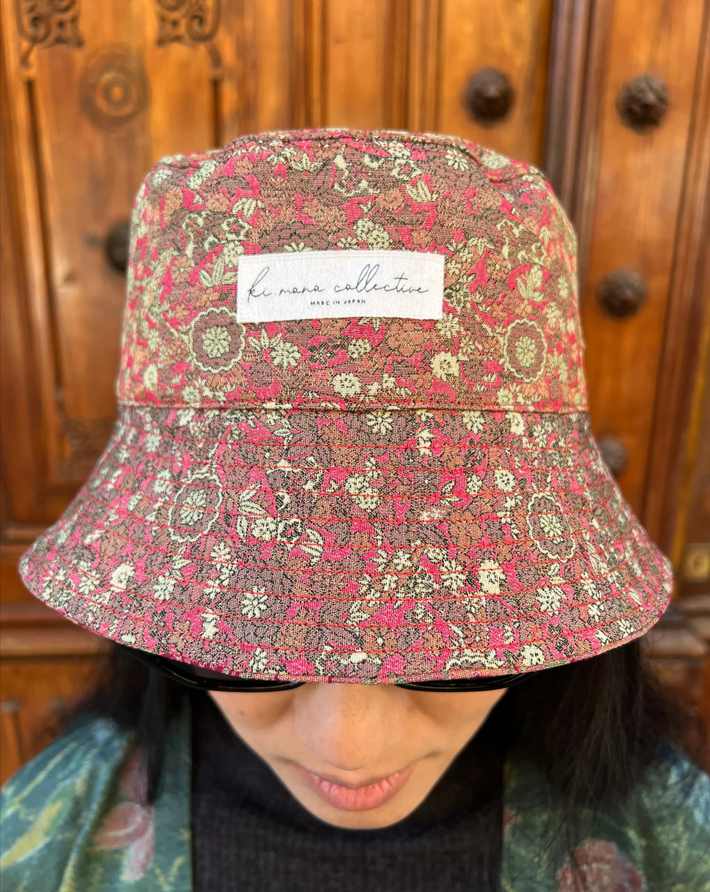 UPCYCLED KIMONO BUCKET HAT・AKA HANAGARA 赤花柄